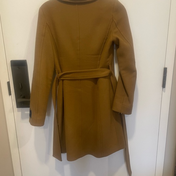 Aritzia Babaton Connor Wool Coat in Rich Camel - Picture 2 of 4